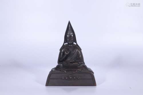 Late master tsongkhapa like copperSize: 20.1 cm wide and 14....