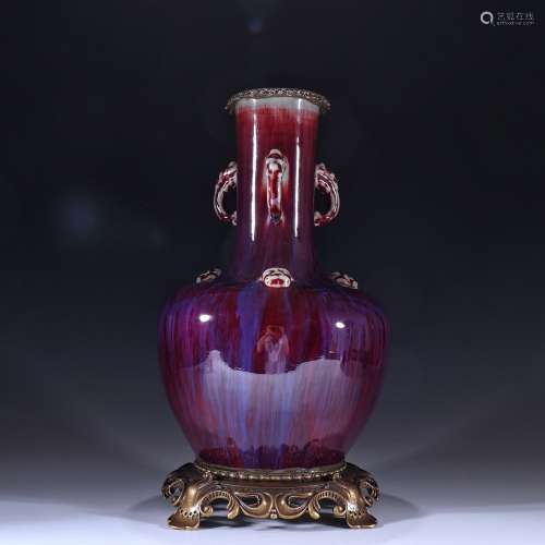 Variable glaze with bronze beast ear bottlesSpecification: 3...