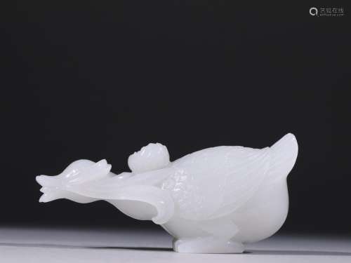 Hetian jade goose.Specification: high 4.1 cm long and 10.1 c...