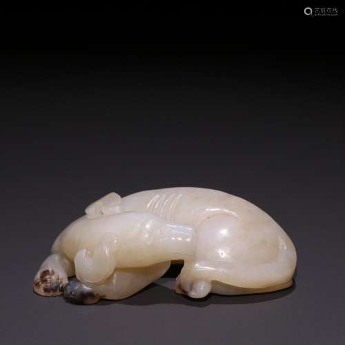 The old dog hetian jadeSpecification: 2 cm high 6.9 cm wide ...