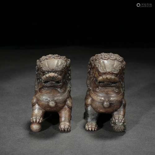 : hetian jade lion furnishing articles of a coupleSpecificat...