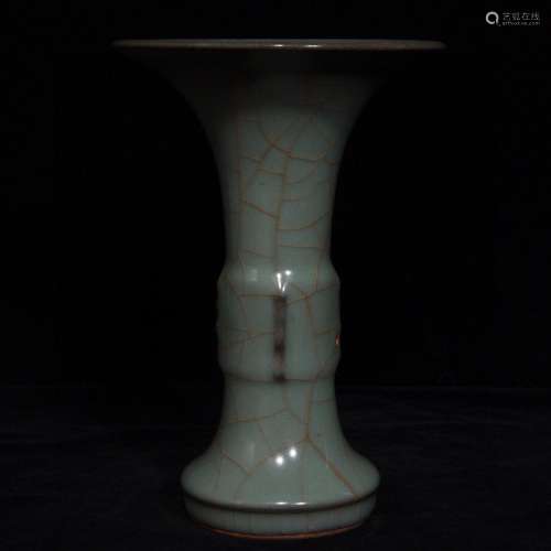 Official porcelain flower vase with x12.3 17.8 cm