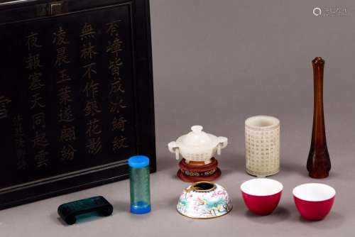 , treasure box, jade, porcelain, etcSize (large) high 20 wei...