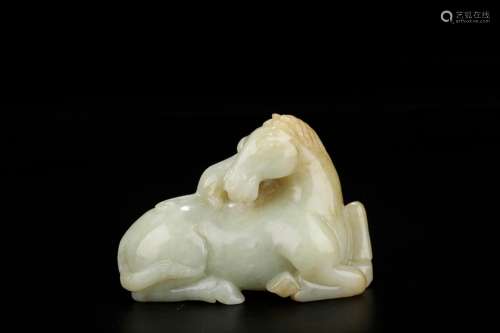 , hotan white jade seal hou the pieces immediatelySize: 10 x...
