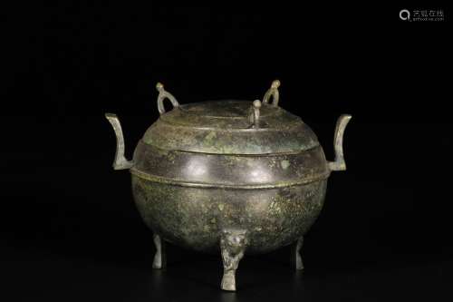 Bronze incense burner with three legsSize: 9 cm high 10 cm i...