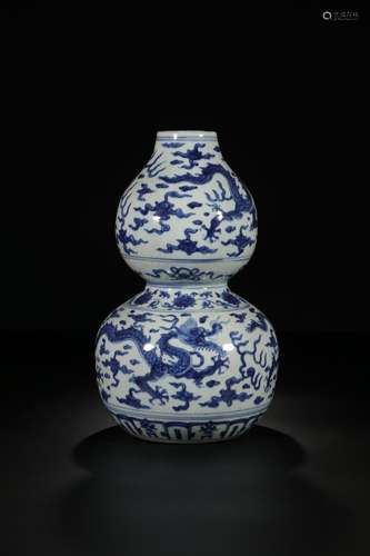 , blue and white YunLongWen gourd bottleSize: 39.5 the abdom...