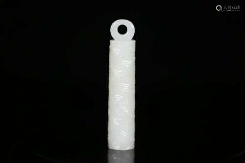 Late hetian jade feathered pipe, the quality of the jade is ...
