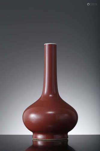 A Chinese Peach-Bloom Red Long Neck Vase