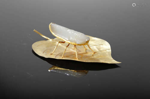 A Jade Inlaid Gold Cicada