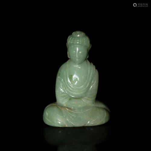 明代   青玉坐佛A Chinese celadon jade buddhaMing dynasty