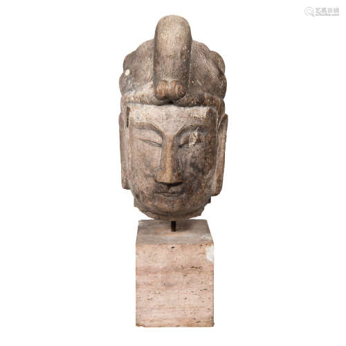 明代或更早   石雕佛頭A Chinese carved stone head of BuddhaMi...
