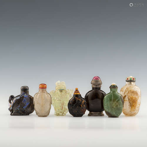 十九世紀 各式寶石鼻煙壹七只Seven Chinese snuff bottles19th c...