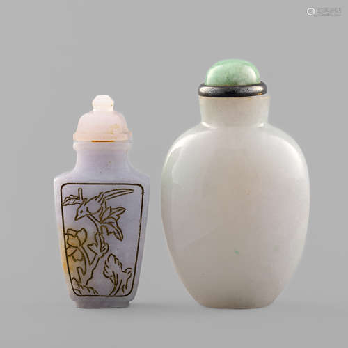 十九世紀   翡翠鼻煙壺兩只Two Chinese jadeite snuff bottles19...