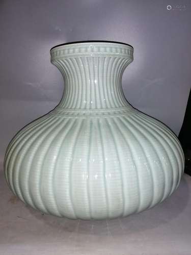 Powder blue glaze melon leng fish basket