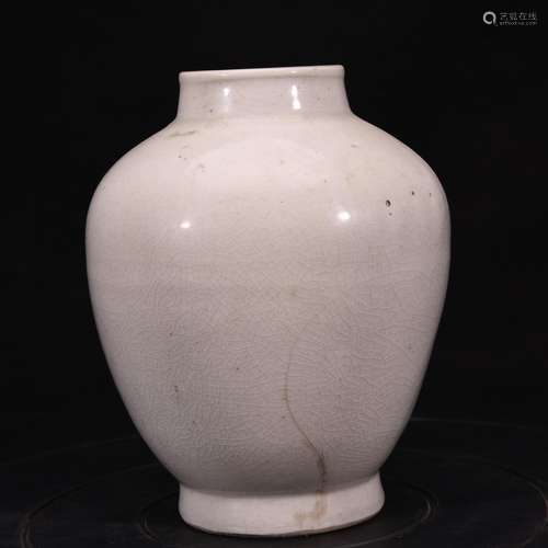 White glazed crackle glaze tank high 19.9 14.8 cm