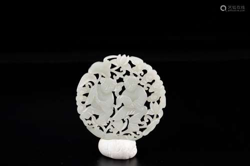 , hotan white jade and two fairy listedSize: 8 x 1 cm weight...