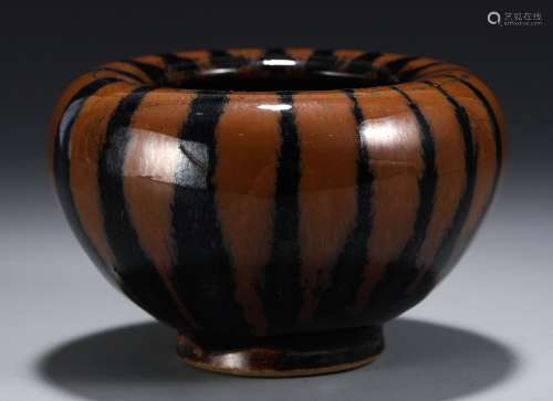 Glaze, tea canisterSize, 7.6 12.5 cm in diameter weighs 500 ...