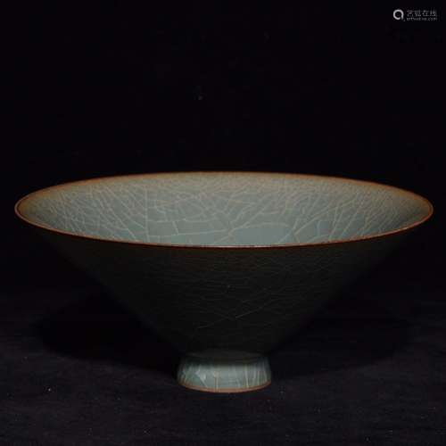 7.2 x16.2 official porcelain hat to bowl