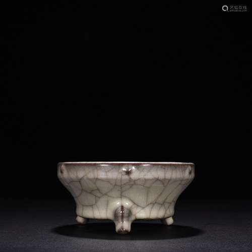 Kiln cream-colored nail glaze drum furnace with three legsHi...