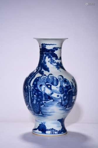 Five stories of old figure bottles of a blue and white, 37.5...