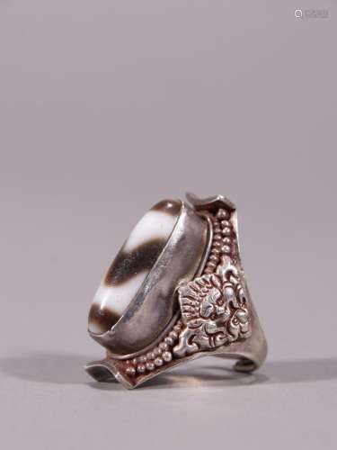 silver inlay teeth bead ring.Specification: outer diameter o...