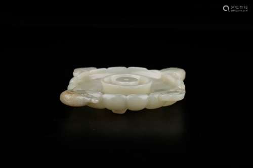 , hotan jade ruyi ear plugSize: 14.5 * 13 x 2.5 cm weight: 2...