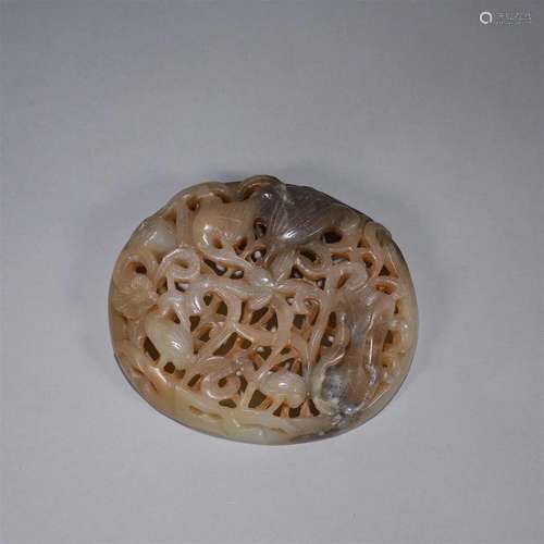 An egret patterned jade ornament