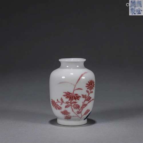 An underglaze red flower porcelain lantern shaped vase