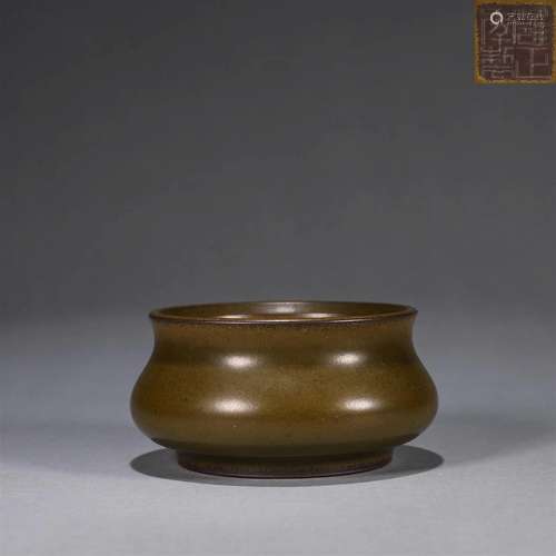 A brown glaze porcelain censer