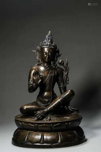 A silver-inlaid gilding copper Guanyin bodhisattva statue