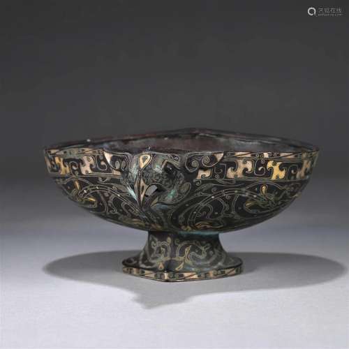 A beast patterned gold and silver-inlaid bronze pot