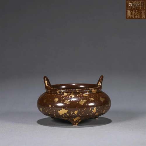 A double-eared gold sprinkled brown glaze porcelain censer