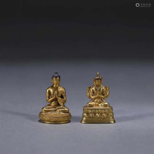 A set of gilding copper buddha statues