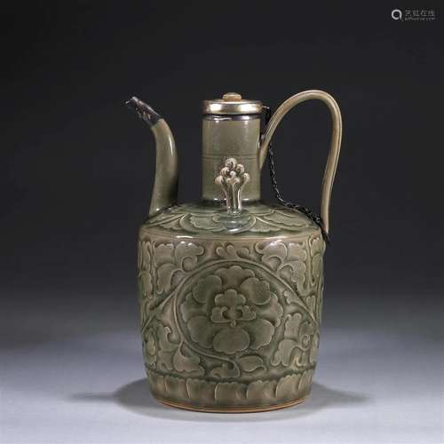 A Yaozhou kiln flower porcelain ewer