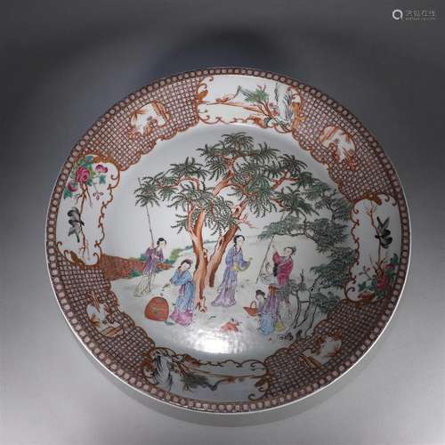 A famille rose figure porcelain plate