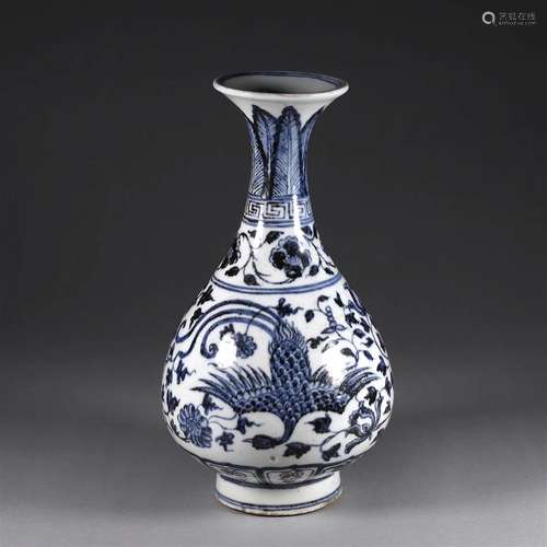 A blue and white phoenix bird porcelain vase