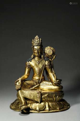 A gilding copper Guanyin bodhisattva statue