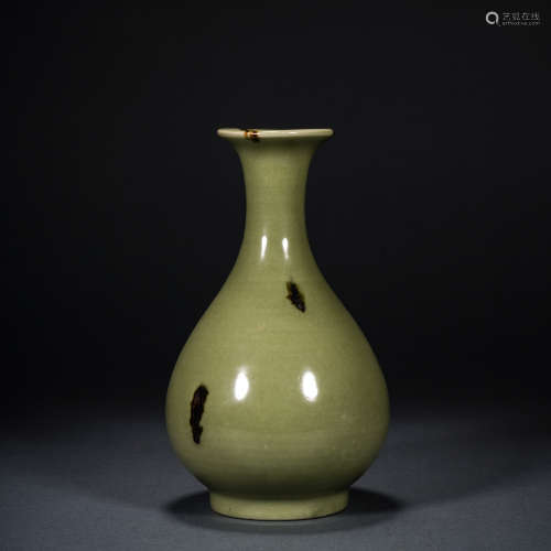 Before Ming Dynasty Celadon Dotted Jade Pot Spring