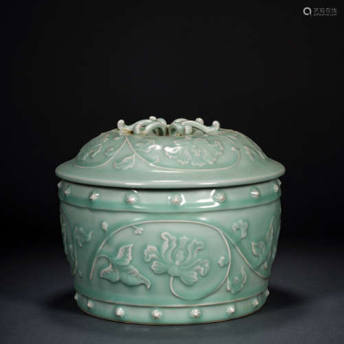 Before Ming Dynasty, Longquan kiln flower pot with lid