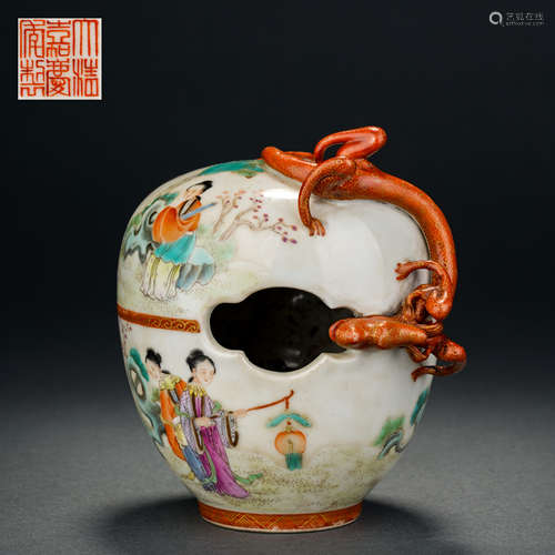 Qing Dynasty Famille-colored Panlong Jar with Characters