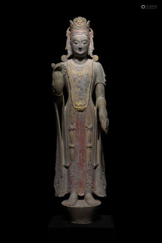 A gilt-painted Bodhisattva statue, Northern Qi Dynasty