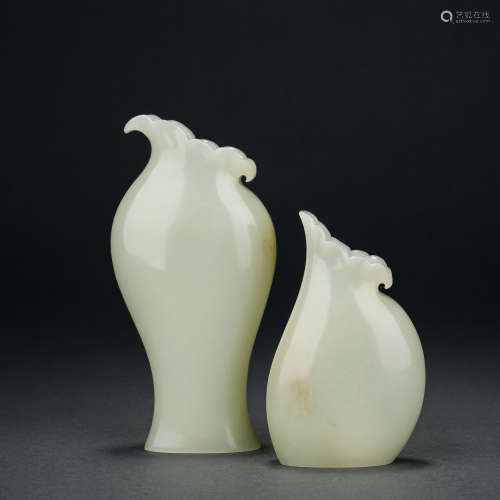 Two pieces of Hetian Jade Mother Vase, Qing Dynasty