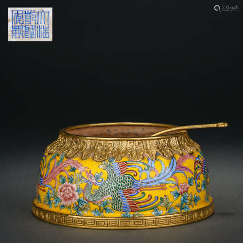 Qing dynasty bronze painted enamel water bowl