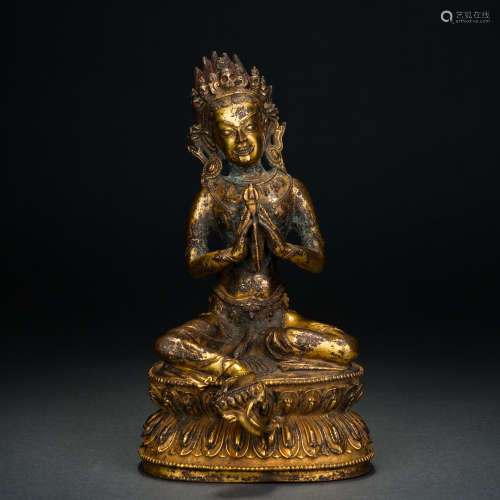 A Gilt Bronze Amitabha, Qing Dynasty