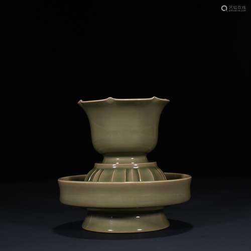 The five dynasties and the secret color the kiln celadon lam...