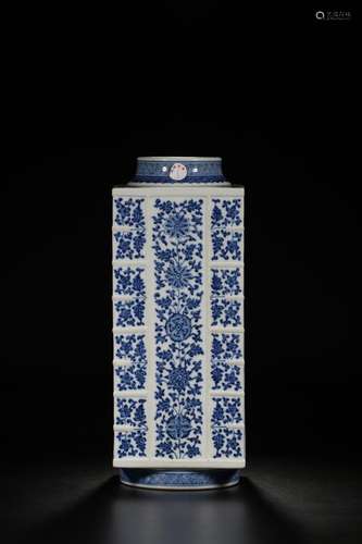 : "year" blue and white flowers cong type bottle w...