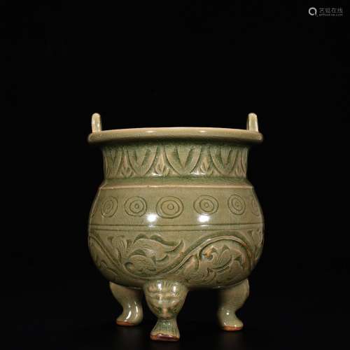 Yao state kiln celadon carved peony flower grain furnace wit...