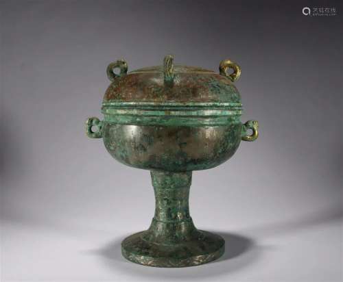 Bronze basket inlaid with gold and silver during the Warring...