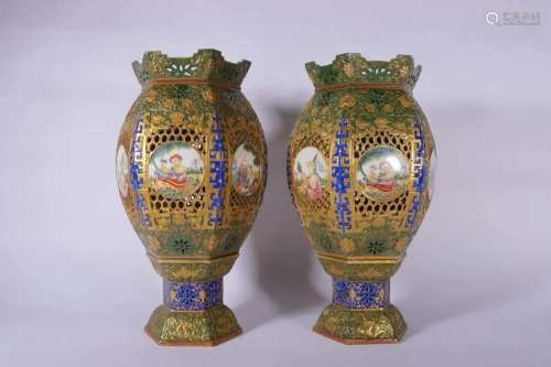 Enamel colored lanterns for Western figures in the Qing Dyna...