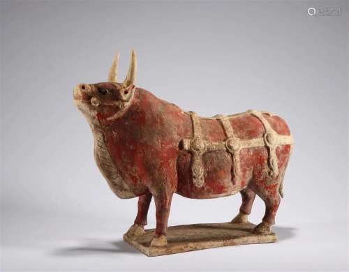 Painted pottery cattle in the Northern and Southern Dynastie...